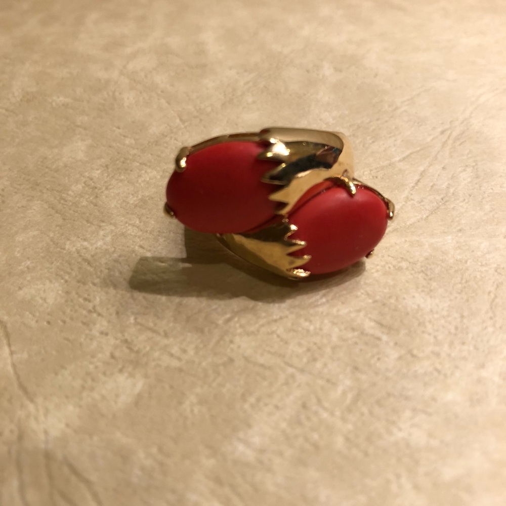 Cocktail ring